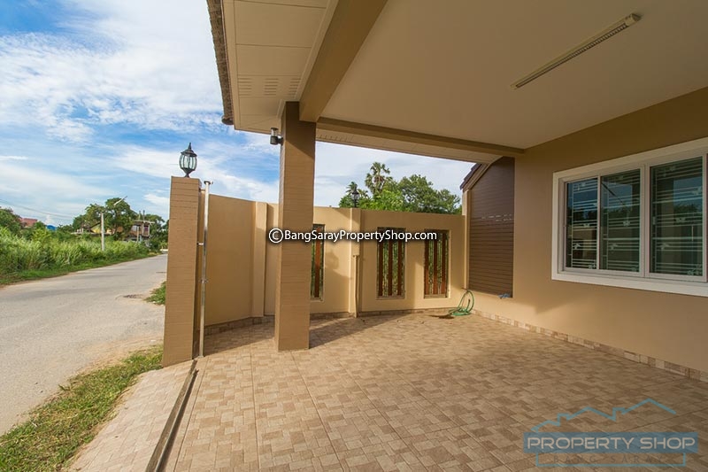 2 Storey House for Sale in Ocean Side Of Bang Saray  House  For sale