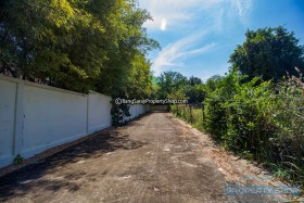 Value Priced Bang Saray Land For Sale. Near Huay Tuu Lake -  Land For Sale In Bang Saray, Na Jomtien