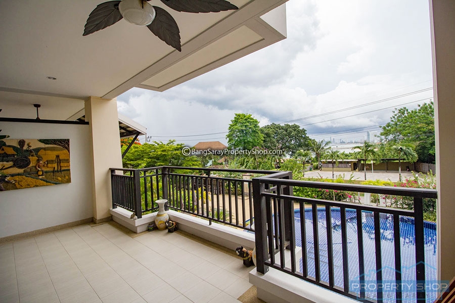 Sunrise Beach 1 Condo For Sale in South Jomtien Condo  For sale