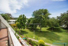 Beach Front Condo For Sale In Bang Saray - 2 Bedrooms Condo For Sale In Bang Saray, Na Jomtien