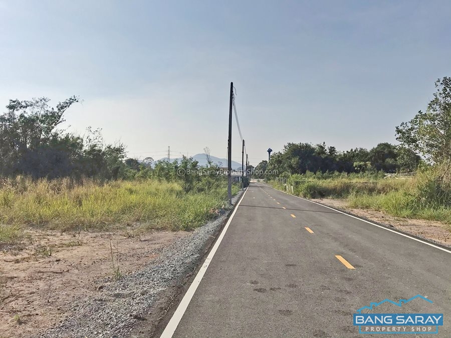 Land for Sale in Eastside of Bang Saray Land  For sale