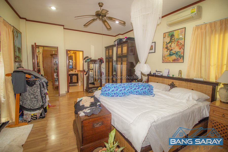 Pool Villa House for Sale in Bang Saray House  For sale