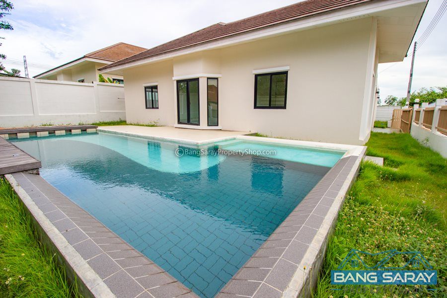 Single Storey Pool Villa for Sale in Bang Saray House  For sale