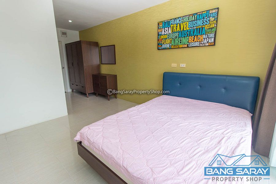 One Bedroom Codo for Sale in Bang Saray, Pool & Lake View Condo  For sale