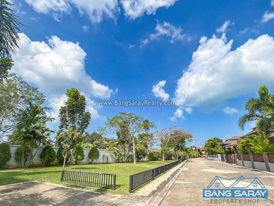 Pool Villa for Sale in Ocean Side Bang Saray House  For sale