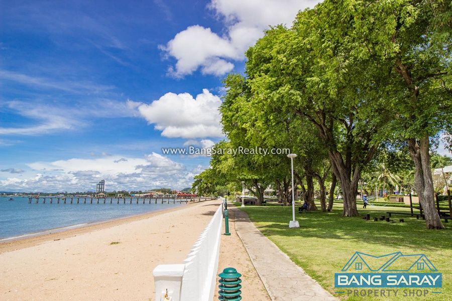 Beachfront Condo for Sale in Bang Saray Condo  For sale