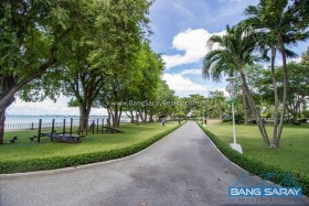 Beachfront Condo For Sale In Bang Saray - 2 Bedrooms Condo For Sale In Bang Saray, Na Jomtien