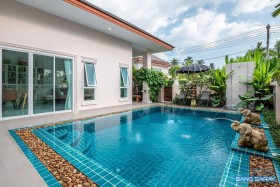 Pool Villa Balinese Styles For Sale In Na Jomtien - 3 Bedrooms House For Sale In Na-Jomtien, Na Jomtien