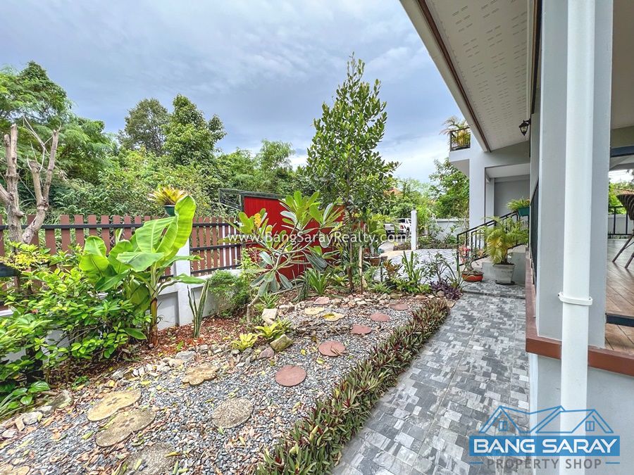 Private House for Sale & Rent in Beachside Bang Saray House  For sale