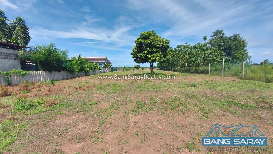 1 Rai 5 Sqw of Land for Sale in Huay Yai Land  For sale