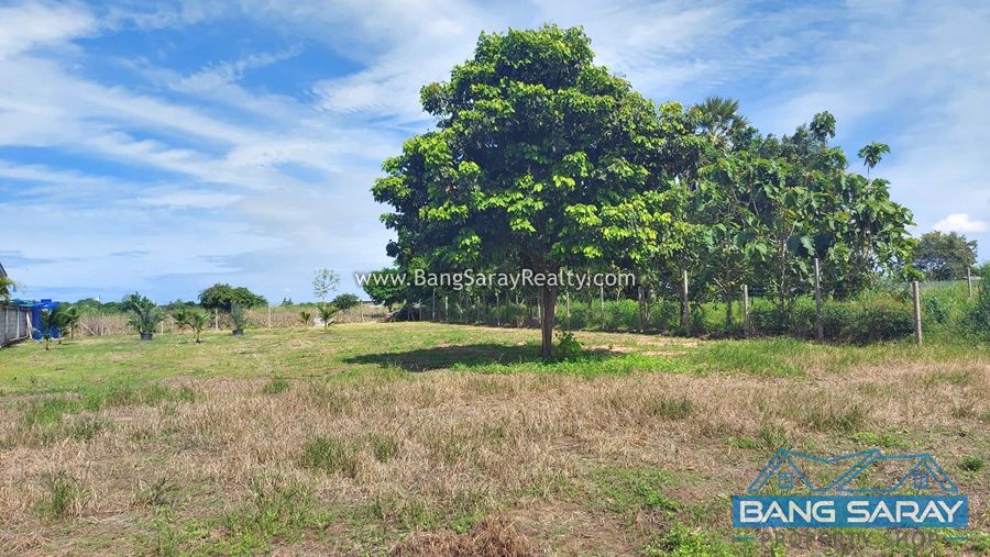 1 Rai 5 Sqw of Land for Sale in Huay Yai Land  For sale