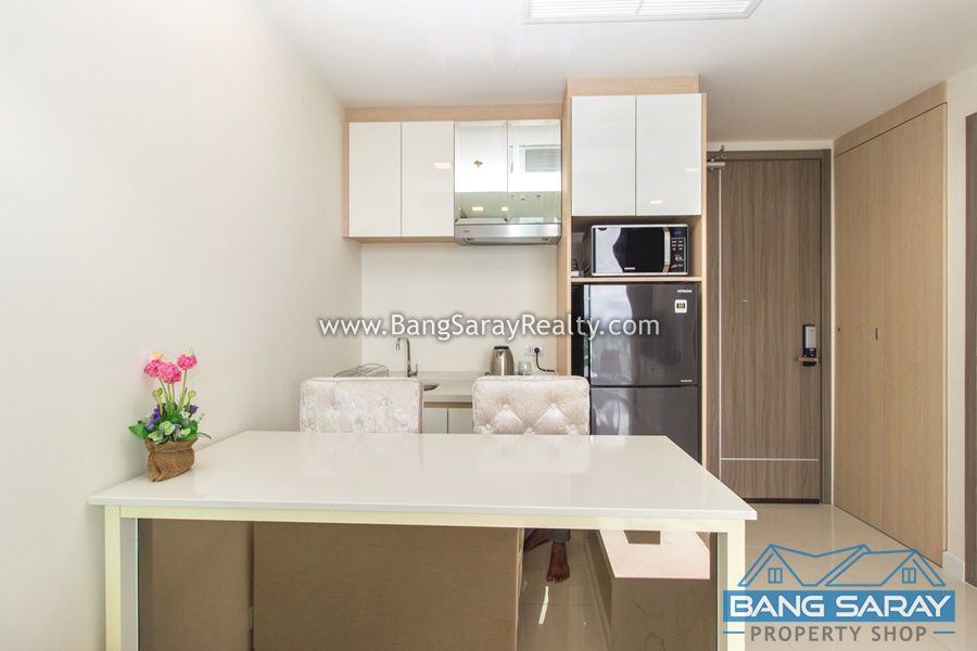 Beachfront Bang Saray Condo for Rent, Sea Views Condo  For rent