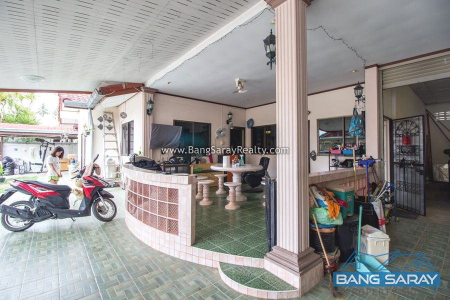 Corner house for Sale in Bang Saray House  For sale