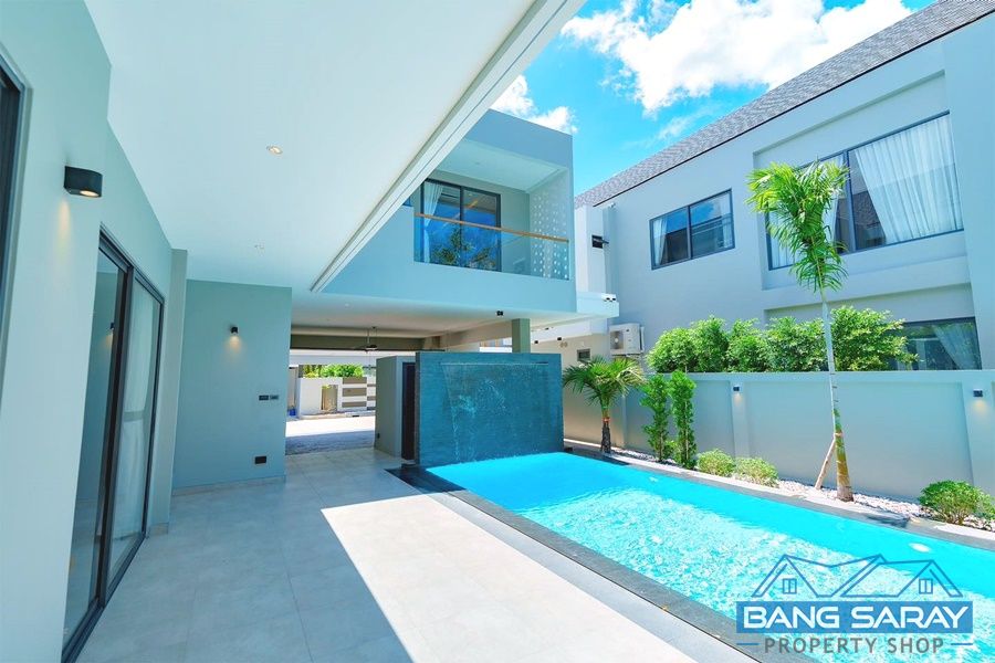 Modern Luxury Style Pool villa Pattaya (Brand new!) House  For sale