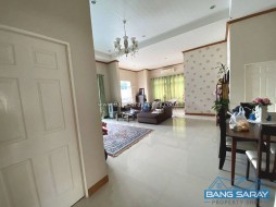 Detached House In Bang Saray, Corner Plot - 3 Bedrooms House For Sale In Bang Saray, Na Jomtien