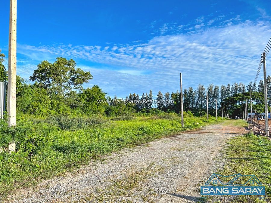 200 sqw. Plot of Land for Sale in Beachside of Bang Saray Land  For sale