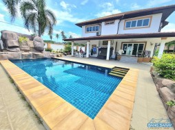  Two Story Pool Villa In Bang Saray, Mountain View - 4 Bedrooms House For Sale In Bang Saray, Na Jomtien