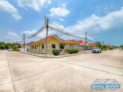 Detached Corner House For Sale In Bang Saray - 2 Bedrooms House For Sale In Bang Saray, Na Jomtien