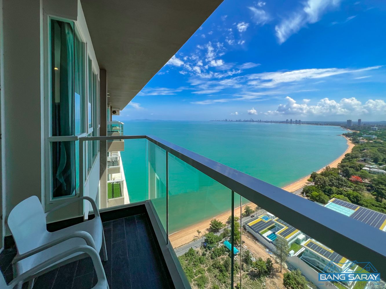 Beach front condo for rent in Bang Saray (Pattaya side) Condo  For rent