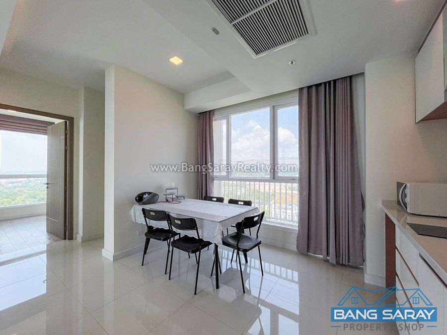 Corner unit with Sea view, Beachfront Bang Saray Condo for Rent. Condo  For rent