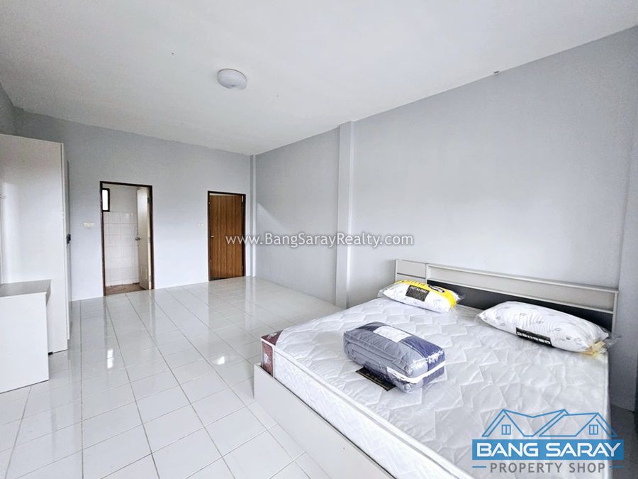 Apartment for Sale on 1 Rai of Land in soi Wat Yan Business  For sale