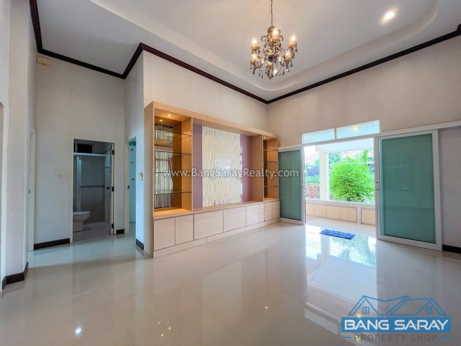 Urgent Sale! Detached House for Sale in Bang Saray Beachside House  For sale