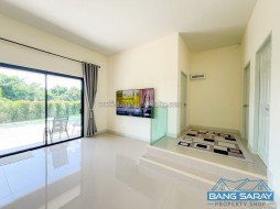 Beautiful Pool House For Sale Surrounded By Mountain View. - 5 Bedrooms House For Sale In Bang Saray, Na Jomtien