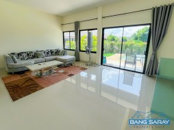 Beautiful Pool House For Sale Surrounded By Mountain View. - 5 Bedrooms House For Sale In Bang Saray, Na Jomtien