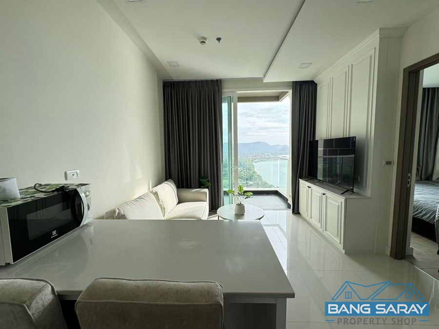 Beachfront Bang Saray Condo for Rent, Sea Views Condo  For rent