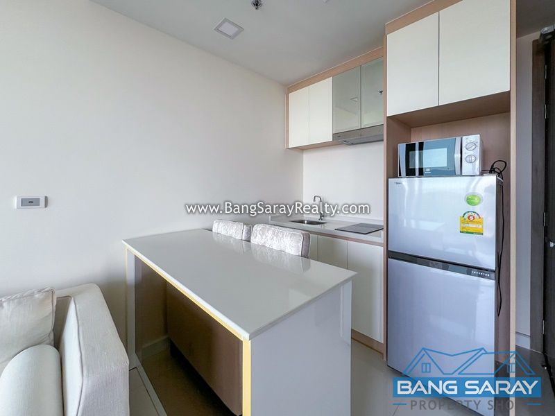 Beachfront Bang Saray Condo for Rent, Sea Views Condo  For rent