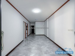 Newly Renovated Townhome In Bang Saray – Soi Nong Nooch - 2 Bedrooms House For Sale In Bang Saray, Na Jomtien