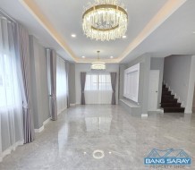 2-Storey Newly Renovated Pool Villa In Bang Saray - 4 Bedrooms House For Sale In Bang Saray, Na Jomtien