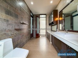 Corner House With Private Swimming Pool, Bang Saray - 4 Bedrooms House For Sale And Rent In Bang Saray, Na Jomtien