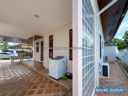 Corner House With Private Swimming Pool, Bang Saray - 4 Bedrooms House For Sale And Rent In Bang Saray, Na Jomtien